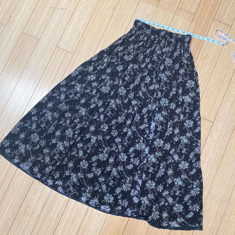 Vintage Floral Maxi Slit Skirt